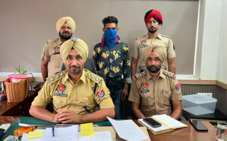 ਲਾਸ਼ ਮੋਢੇ ’ਤੇ ਚੁੱਕ ਕੇ 1 ਕਿਲੋਮੀਟਰ ਘੁੰਮਦਾ ਰਿਹਾ ਮੁਲਜ਼ਮ, ਪੁਲਿਸ ਨੇ ਸੁਲਝਾਈ ਕਤਲ ਦੀ ਗੁੱਥੀ