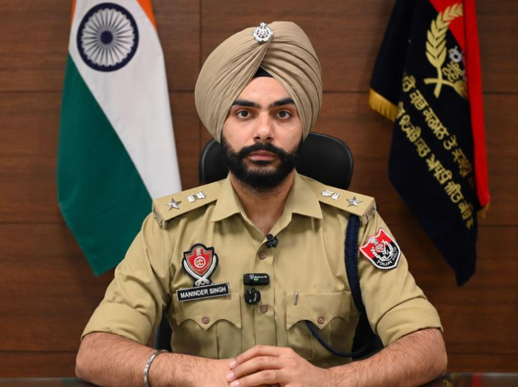 ਰੋਪੜ ਦੇ SSP ਮਨਿੰਦਰ ਸਿੰਘ ਦੇ ਨਾਮ ਵੱਡੀ ਉਪਲਬਧੀ, ਦੇਸ਼ ਦੇ 25 ਬਿਹਤਰੀਨ ਪੁਲਿਸ ਅਧਿਕਾਰੀਆਂ ਦੀ ਸੂਚੀ ‘ਚ ਹੋਏ ਸ਼ਾਮਲ