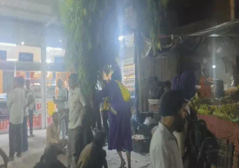 ਲੁਧਿਆਣਾ 'ਚ ਠੇਕਿਆਂ ਦੇ ਬਾਹਰ ਸ਼ਰਾਬੀਆਂ ਦੀ ‘ਛਿੱਤਰ ਪਰੇਡ’