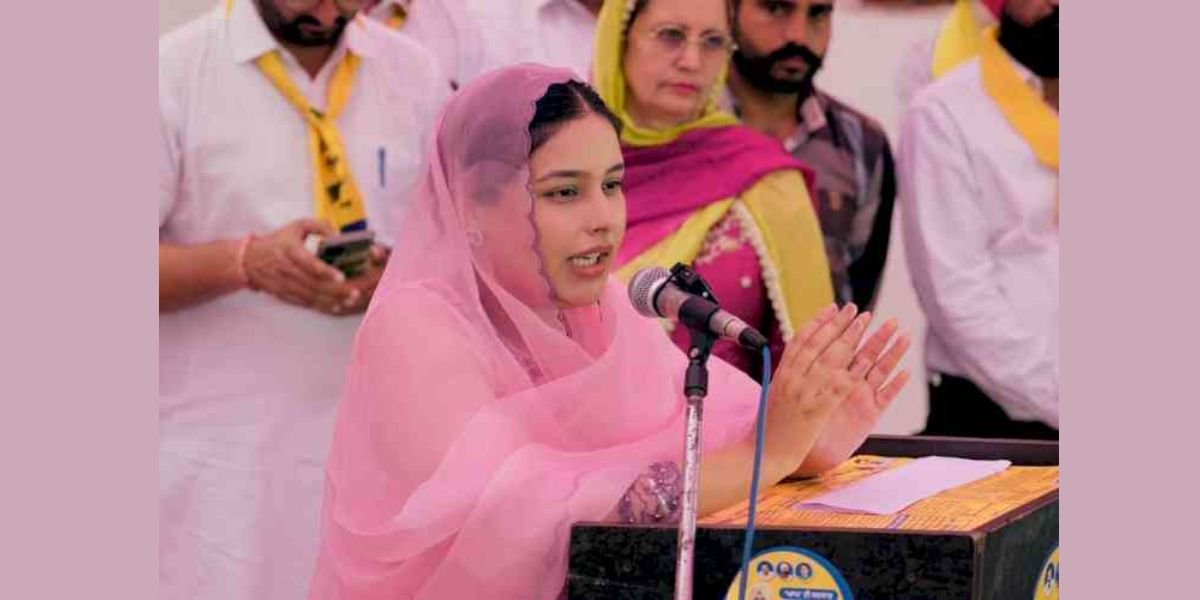 5 ਕਰੋੜ ਰਿਸ਼ਵਤ ਦੋਸ਼ਾਂ ’ਤੇ CM ਮਾਨ ਦੀ ਪਤਨੀ ਦਾ ਰਿਟਾਇਰਡ ਜੱਜ ਨੂੰ ਜਵਾਬ- ‘ਝੂਠੇ ਦੋਸ਼ ਲਗਾਉਣਾ....