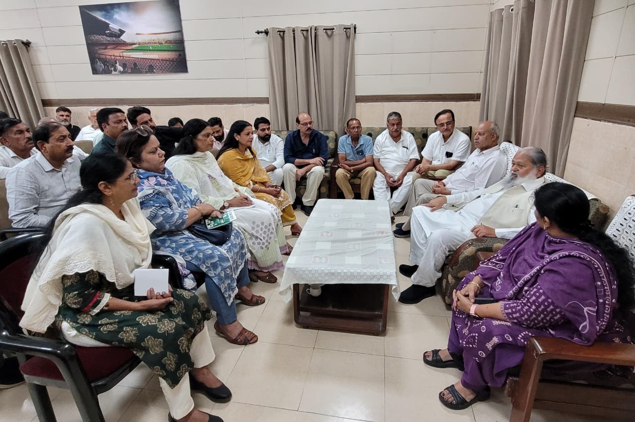 प्रधानमंत्री नरेंद्र मोदी के 25 वर्ष जनसेवा समर्पित होने पर भाजपा कई प्रकल्पों का आयोजन करेगी : अनिल विज