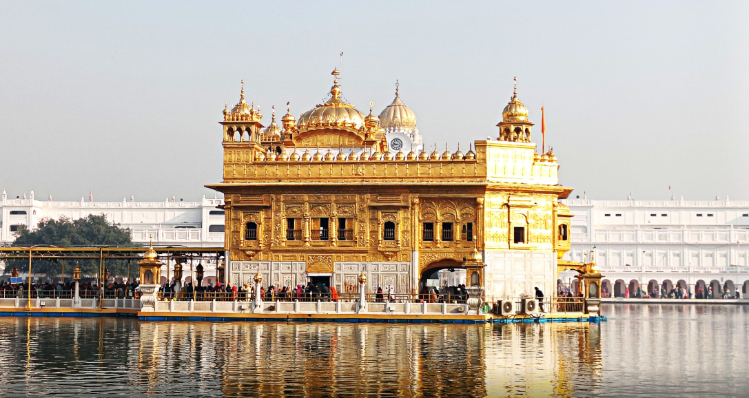 ਸ੍ਰੀ ਗੁਰੂ ਰਾਮਦਾਸ ਜੀ ਦੇ ਪ੍ਰਕਾਸ਼ ਪੁਰਬ ਮੌਕੇ ਸ੍ਰੀ ਹਰਿਮੰਦਰ ਸਾਹਿਬ ਵਿਖੇ ਅਲੌਕਿਕ ਦੀਪਮਾਲਾ ਅੱਜ
