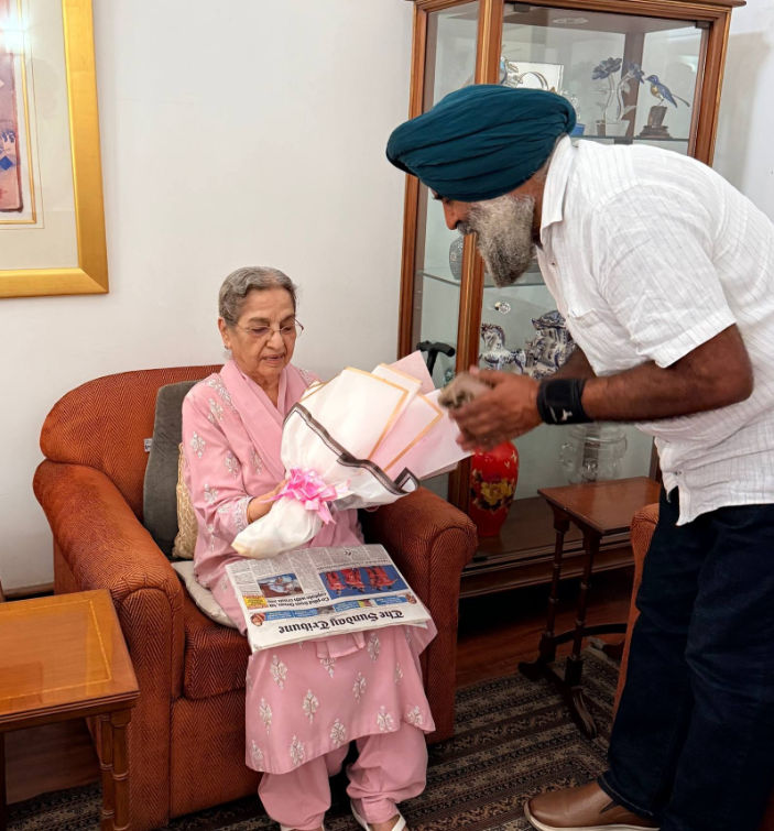ਕਾਂਗਰਸ ਦੇ ਨਵੇਂ ਪ੍ਰਧਾਨ ਪਰਗਟ ਸਿੰਘ ਨੇ ਸਾਬਕਾ PM ਡਾ. ਮਨਮੋਹਨ ਸਿੰਘ ਦੀ ਪਤਨੀ ਨਾਲ ਕੀਤੀ ਮੁਲਾਕਾਤ