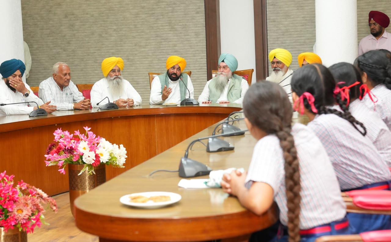 ਸਹੀ ਸਮੇਂ ਦੀ ਉਡੀਕ ਛੱਡੋ, ਅੱਜ ਹੀ ਆਪਣੇ ਸੁਪਨਿਆਂ ਨੂੰ ਪੂਰਾ ਕਰਨ ਲਈ ਮਿਹਨਤ ਸ਼ੁਰੂ ਕਰੋ: CM ਸਿੰਘ ਮਾਨ