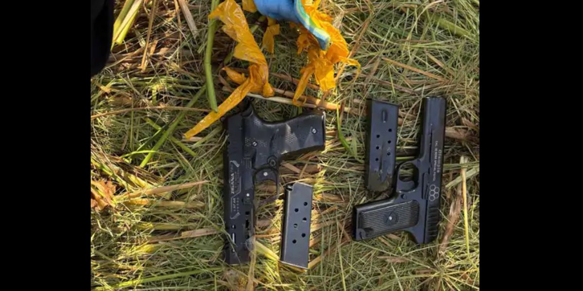 ਤਰਨਤਾਰਨ ’ਚ BSF ਤੇ ਪੁਲਿਸ ਨੂੰ ਵੱਡੀ ਸਫ਼ਲਤਾ, ਭਾਰਤ-ਪਾਕਿ ਸਰਹੱਦ ਨੇੜਿਓਂ 3 ਪਿਸਤੌਲਾਂ ਬਰਾਮਦ