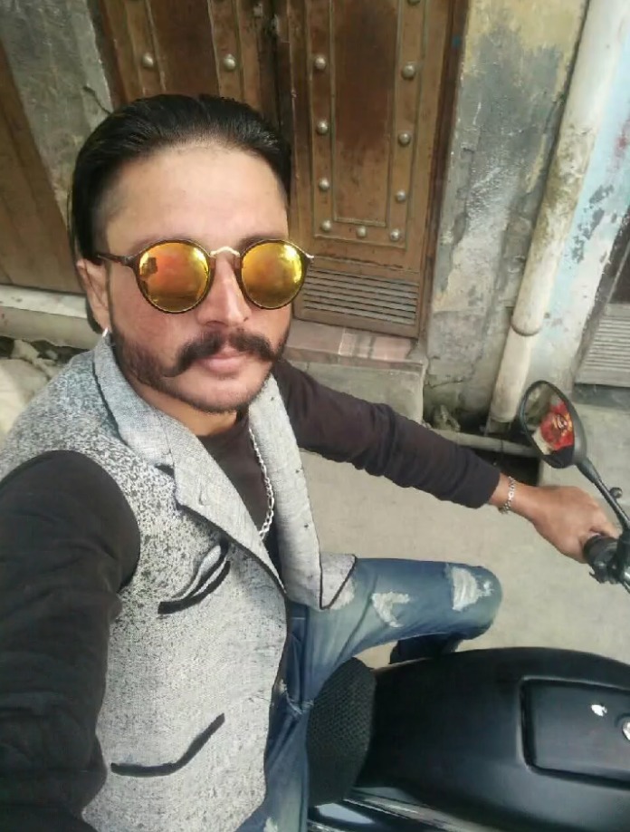 ਖੂਨ ਨਾਲ ਲੱਥਪੱਥ ਮਿਲੀ ਨੌਜਵਾਨ ਦੀ ਲਾਸ਼, ਦੋਸਤ ‘ਤੇ ਲੱਗੇ ਗੰਭੀਰ ਦੋਸ਼