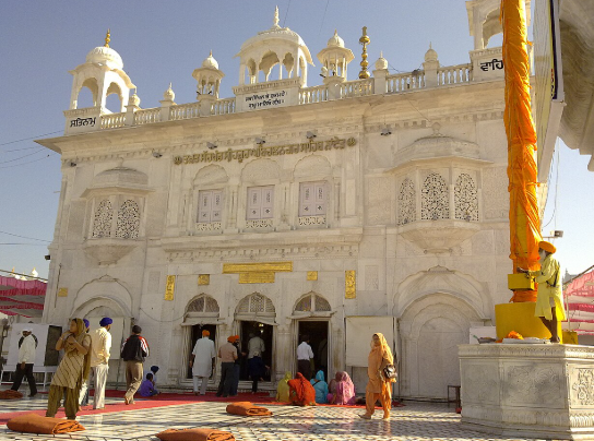 ਮਹਾਰਾਸ਼ਟਰ ਸਰਕਾਰ ਨੇ ਹਾਈ ਕੋਰਟ ਦੇ ਹੁਕਮਾਂ ਮਗਰੋਂ ਹਜ਼ੂਰ ਸਾਹਿਬ ਗੁਰਦੁਆਰਾ ਬੋਰਡ ਮੁੜ ਬਹਾਲ
